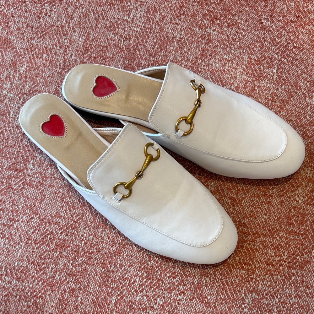 Arqa (Amazon) Horsebit Mules